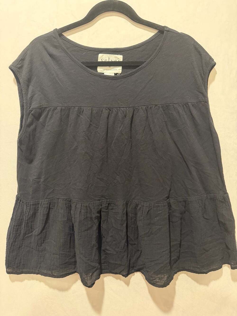 Velvet by Graham & Spencer for Anthropologie Black Ruffled Babydoll Top L